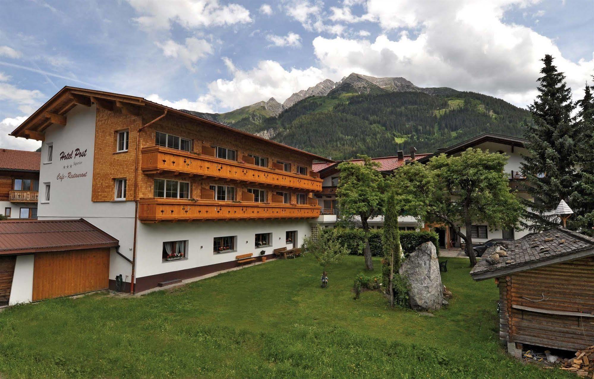 Hotel Post Bach  Dış mekan fotoğraf